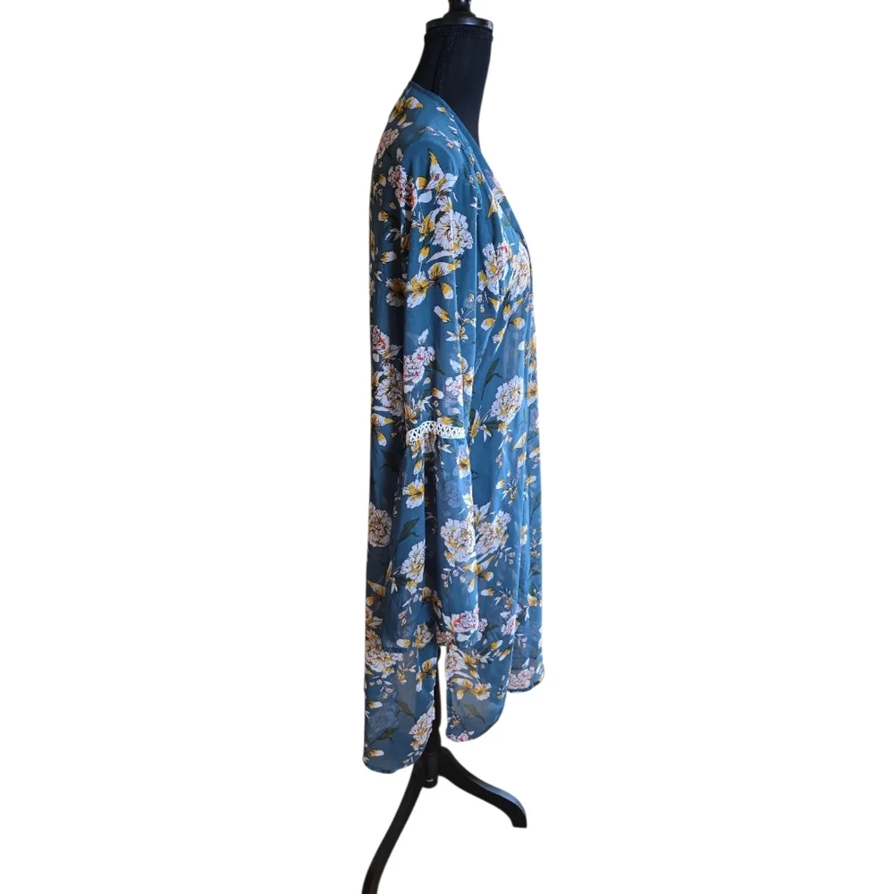 Emma And Grace Blue Floral Open-Front Kimono 2X